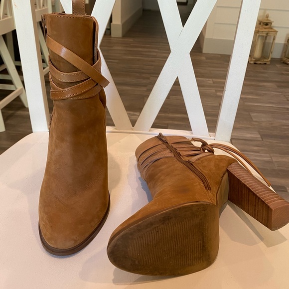 Steve Madden suede ankle boots - Picture 5 of 9